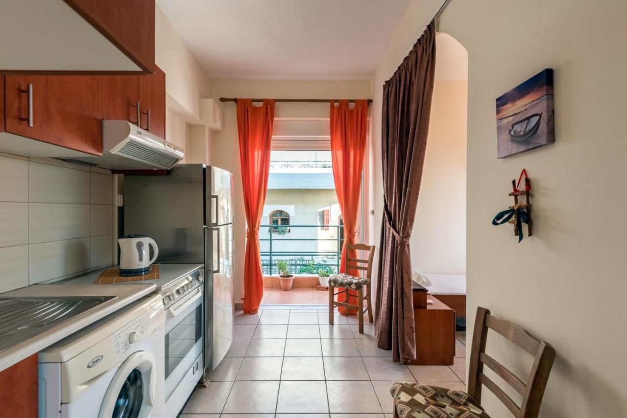 Golden Beach Hill Apartments Kato Daratso Exteriér fotografie
