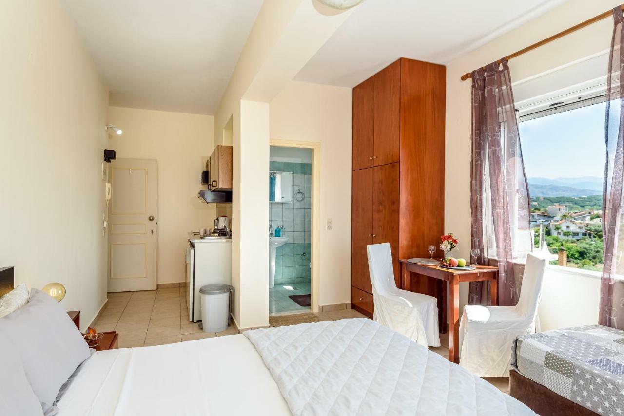 Golden Beach Hill Apartments Kato Daratso Exteriér fotografie