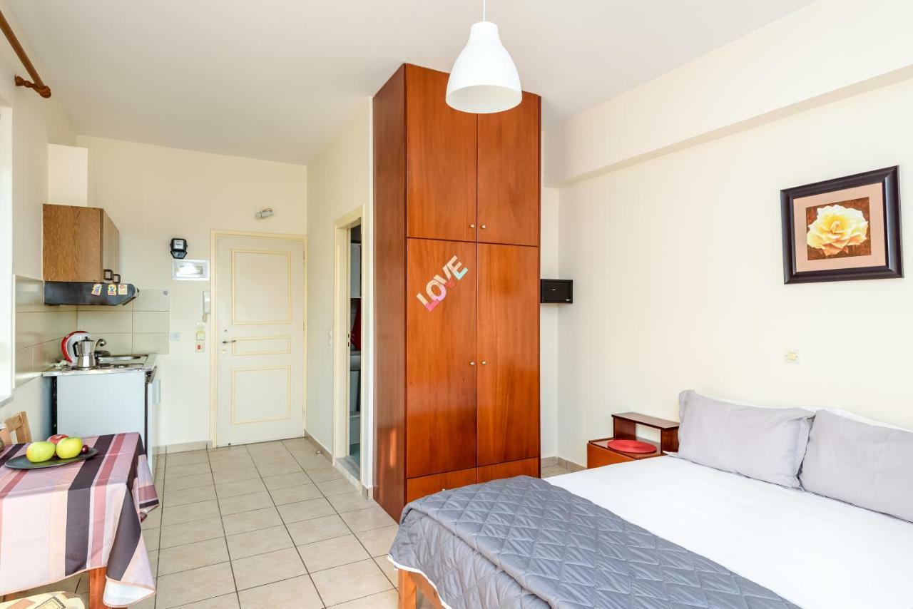 Golden Beach Hill Apartments Kato Daratso Exteriér fotografie
